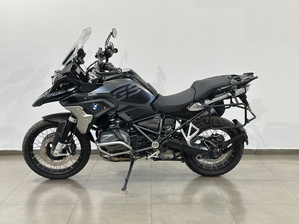 R 1250 GS Premium Triple Black
