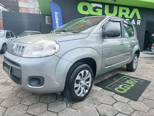 Carro Fiat Uno 2015 Vivace Italia 1.0 8V (Flex) 4p