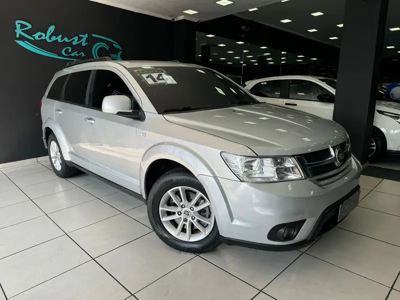 Fiat Freemont 2.4 16V Emotion (Aut)