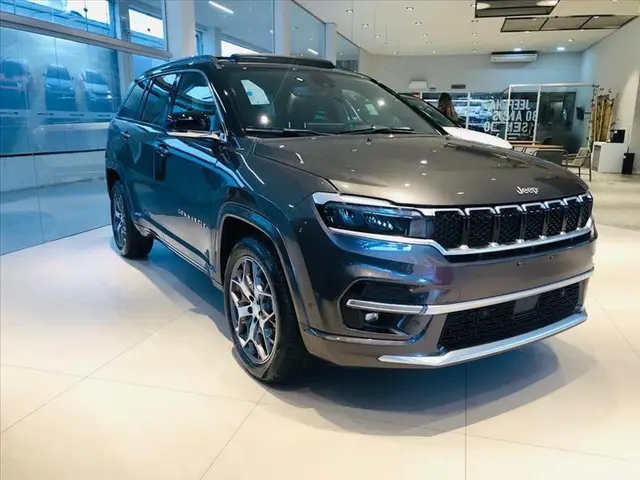 Carro Jeep Commander 2025 Overland 1.3 T270