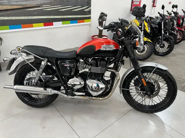 Carro Triumph Bonneville T100 2014 T 100
