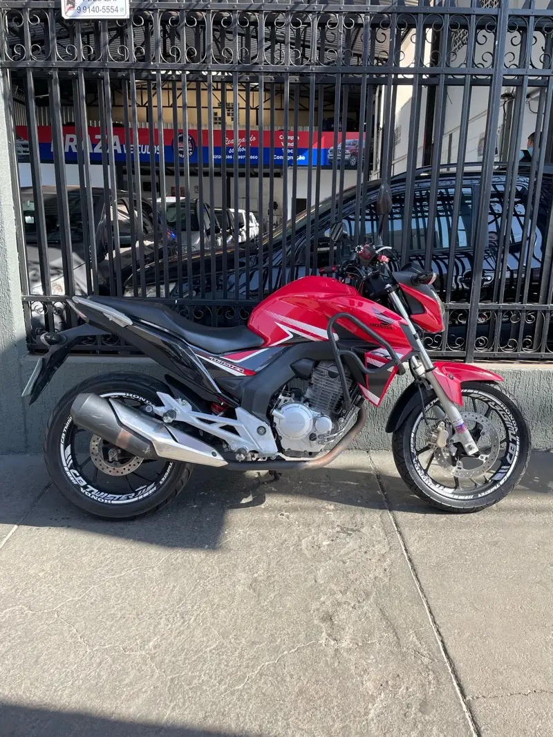 Honda CB 250F Twister (ABS)
