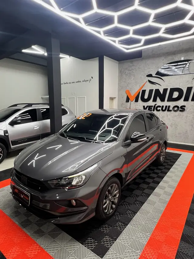 Carro Fiat Cronos 2022 Drive 1.3