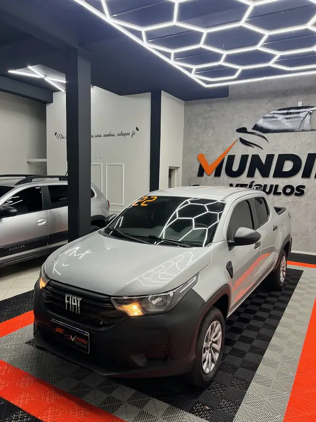 Carro Fiat Strada 2022 Endurance 1.4 CD (Flex)