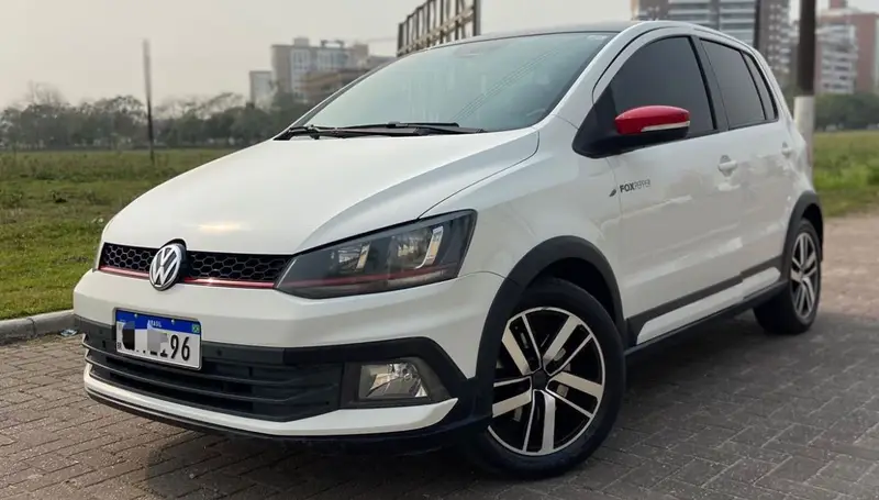 Volkswagen Fox 1.6 16v MSI Pepper (Flex)
