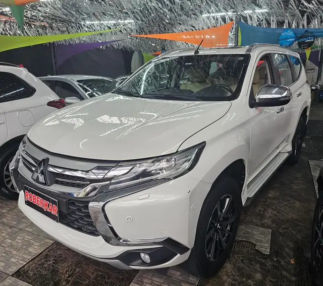 Carro Mitsubishi Pajero Sport 2020 2.4 DI-D HPE Auto 4WD