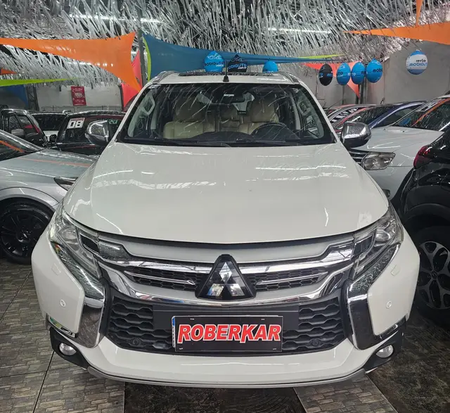 Carro Mitsubishi Pajero Sport 2020 2.4 DI-D HPE Auto 4WD