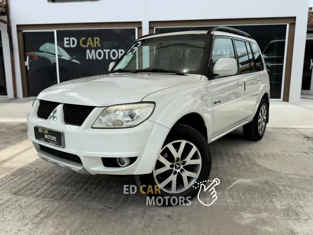 Carro Mitsubishi Pajero TR4 2013 2.0 16V 4X4 (Flex) (Aut)