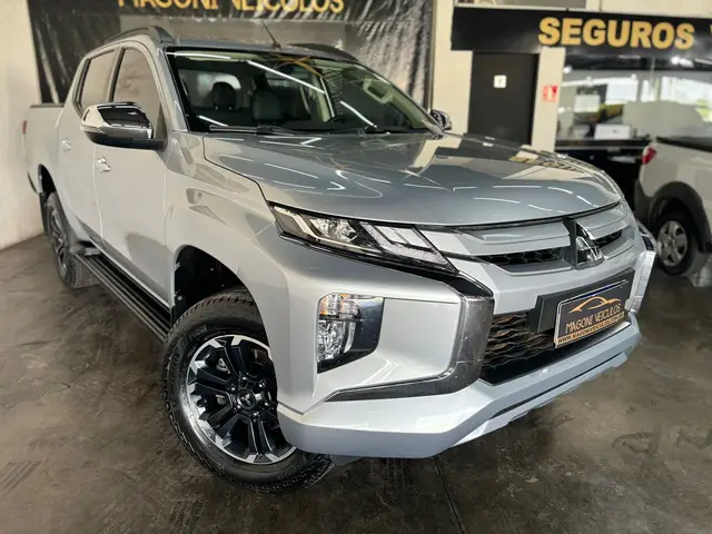 Carro Mitsubishi L200 Triton Sport 2023 HPE 2.4
