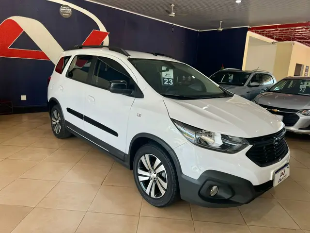 Carro Chevrolet Spin 2023 Activ7 1.8 (Aut.)