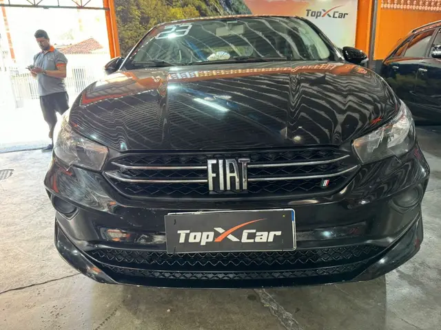 Carro Fiat Cronos 2023 Drive 1.0 (Flex) MT