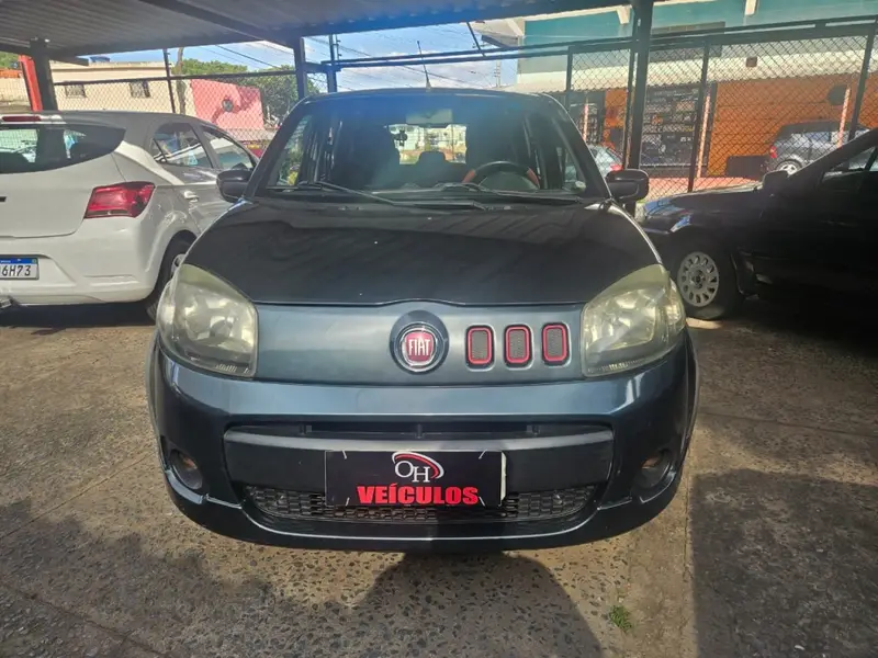 Fiat Uno Sporting 1.4 8V (Flex) 4p