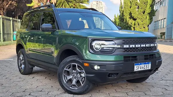 SUV ostenta visual marcante e dirigibilidade acima da média