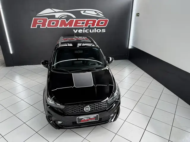 Carro Fiat Argo 2020 1.3 Trekking (Flex)