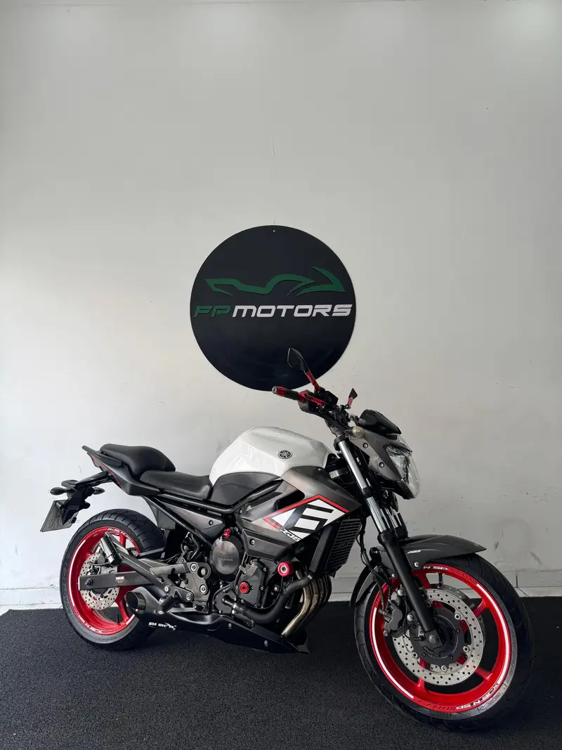 Yamaha XJ6 N XJ6 N 600 (ABS)