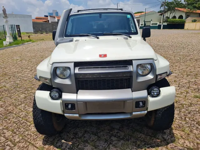 Carro Troller T4 2015 3.2 XLT Diesel