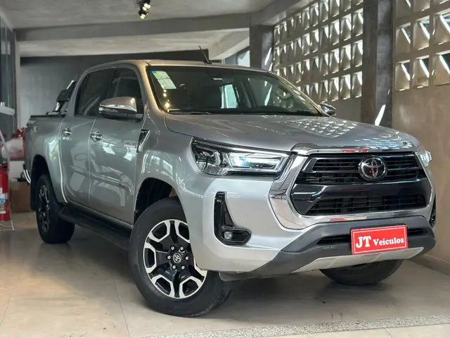 Carro Toyota Hilux Cabine Dupla 2021 SRX 2.8 TDI CD 4x4 (Aut)