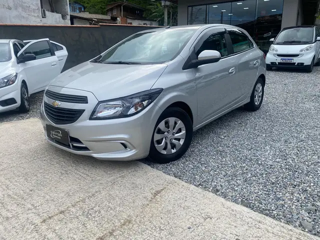Carro Chevrolet Onix 2019 1.0 Joy SPE/4