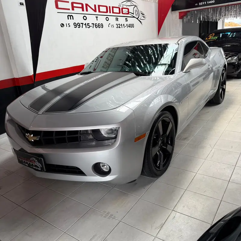Chevrolet Camaro SS 6.2