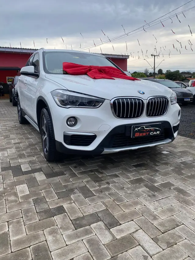 Carro BMW X1 2019 2.0 sDrive20i X-Line ActiveFlex