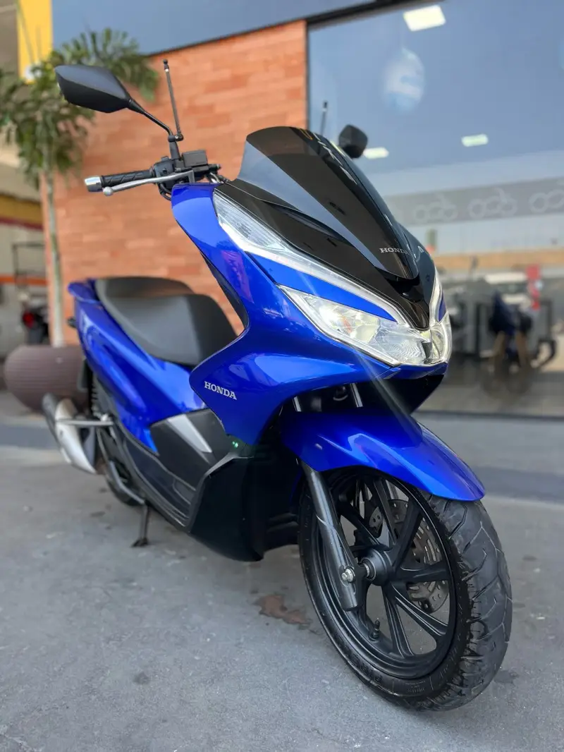 Honda PCX 150 DLX ABS