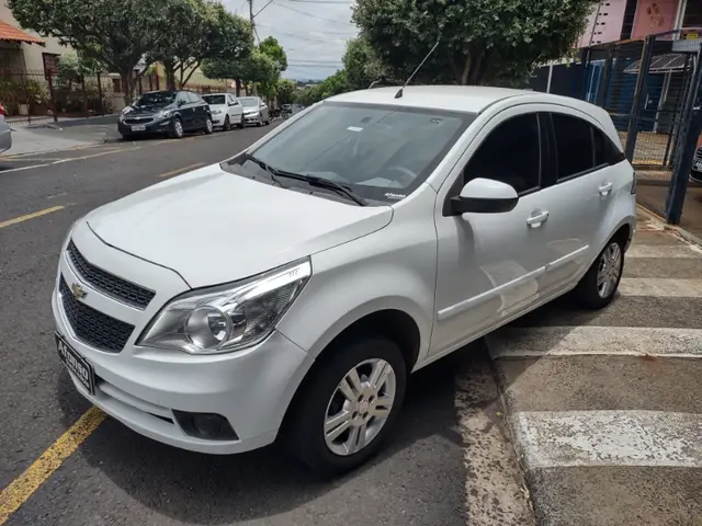Carro Chevrolet Agile 2012 LTZ 1.4 8V (Flex)