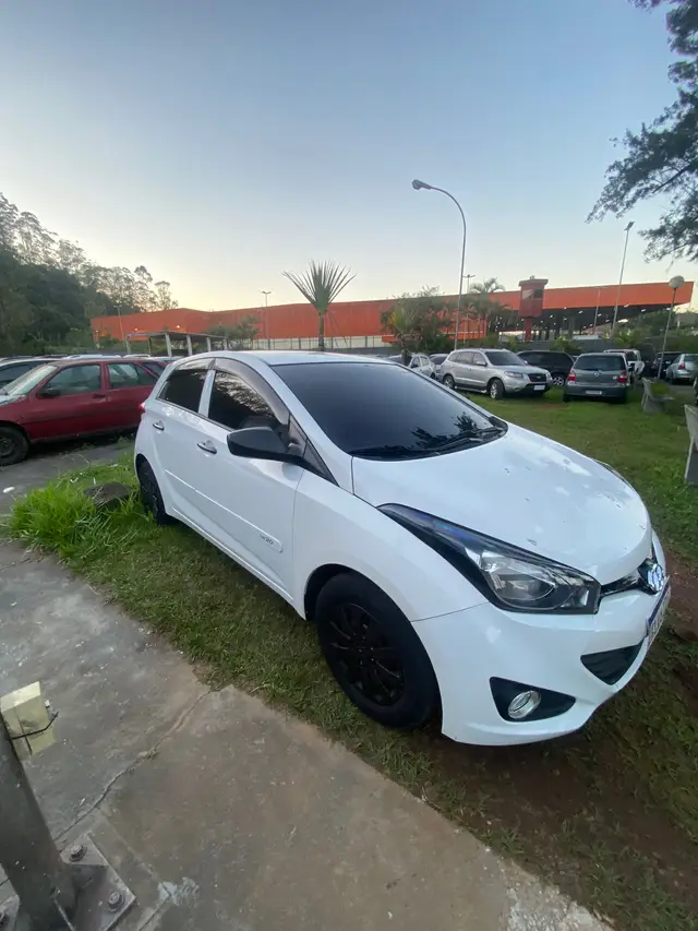 Carro Hyundai HB20 2014 1.0 Comfort (Flex)