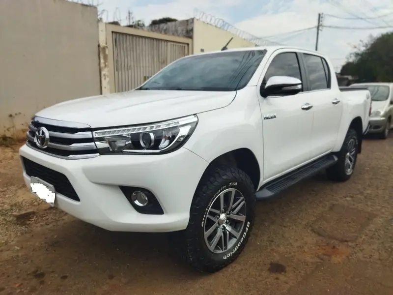 Toyota Hilux Cabine Dupla Hilux 2.8 TDI SRX CD 4x4 (Aut)