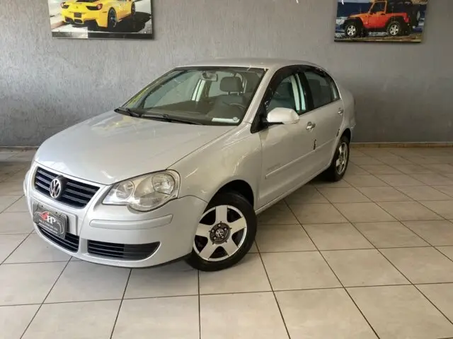 Carro Volkswagen Polo Sedan 2012 1.6 8V (Flex)
