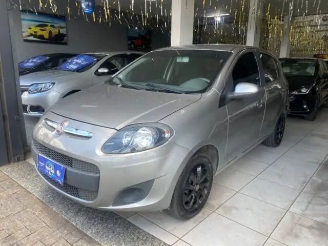 Carro Fiat Palio 2016 Attractive 1.0 Evo (Flex)