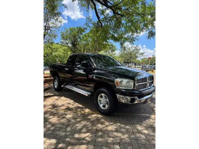 Carro Dodge RAM 2008  H.DUTY 5.9 SLT 24V CD 4x4