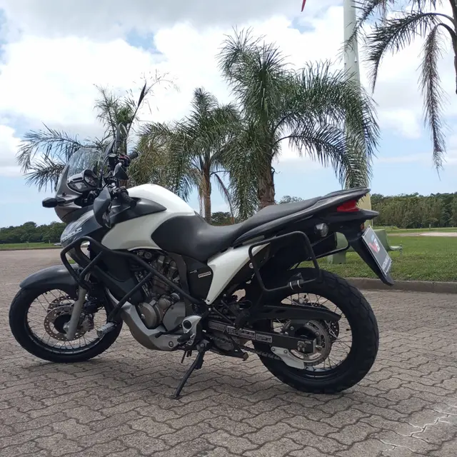 Carro Honda XL 700V 2014 Transalp (ABS)
