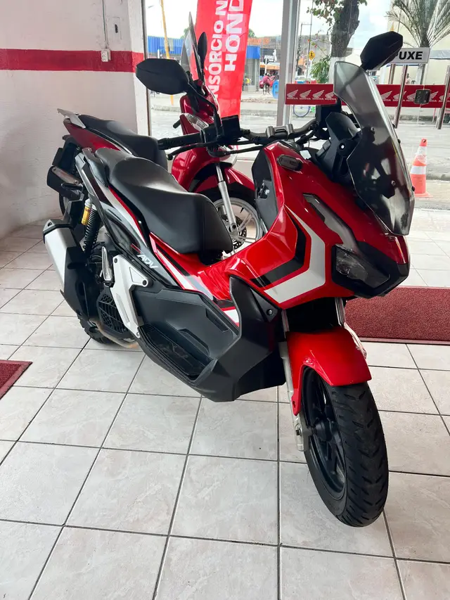 Carro Honda ADV 2023 ABS