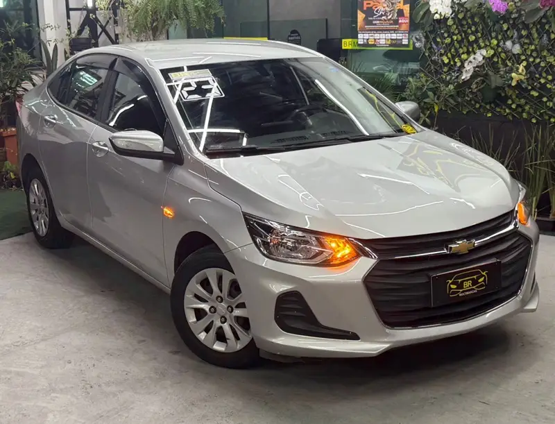 Chevrolet Onix Plus LT 1.0