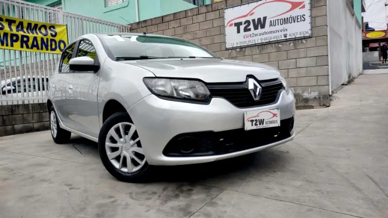 Renault Sandero Expression 1.0 16V (Flex)