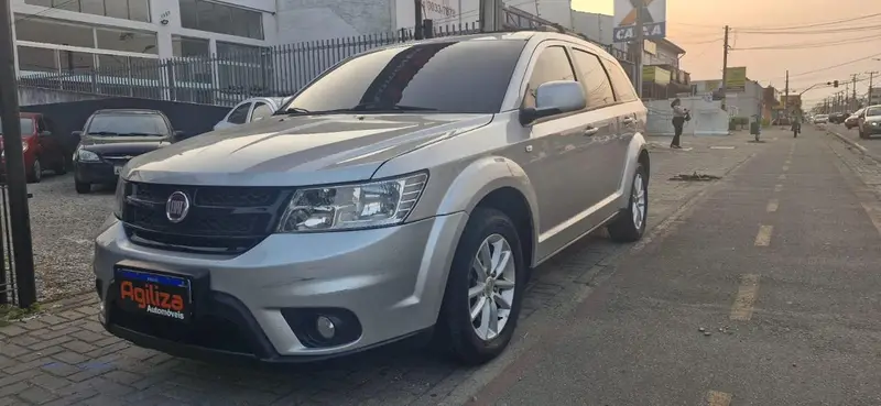 Fiat Freemont 2.4 16V Emotion (Aut)