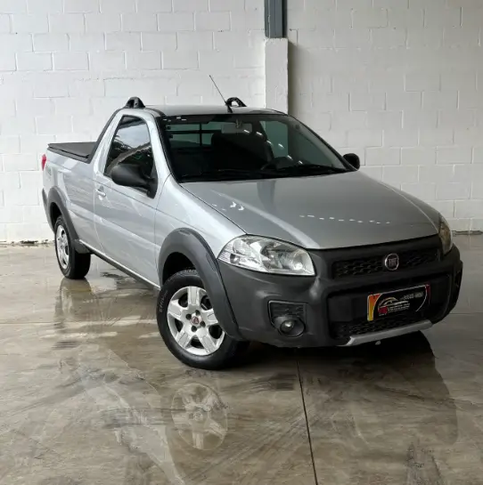 Carro Fiat Strada 2017 Hard Working 1.4 (Flex) (Cabine Simples)