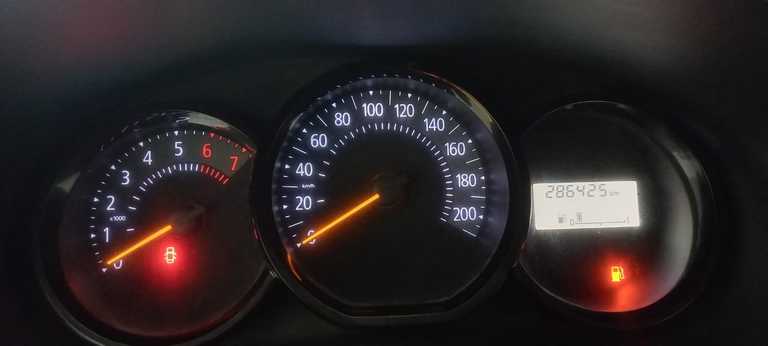 alt=