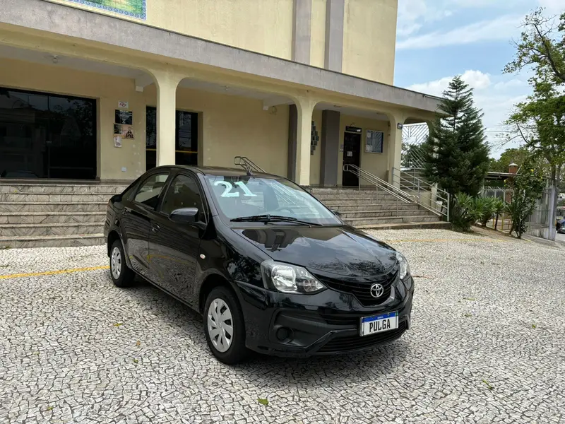 Toyota Etios Sedan X 1.5 (Aut) (Flex)