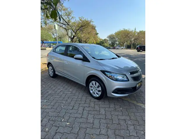 Carro Chevrolet Onix 2016 1.4 LT SPE/4