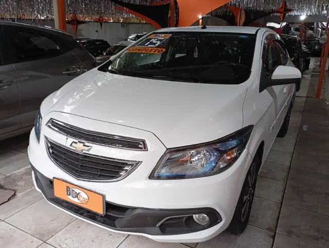 Carro Chevrolet Onix 2015 1.4 LTZ SPE/4