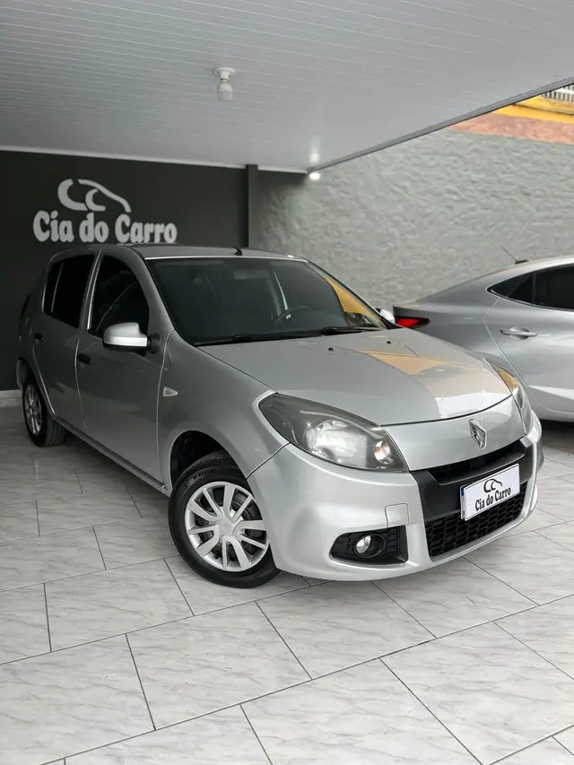 Carro Renault Sandero 2014 Expression 1.0 16V (flex)