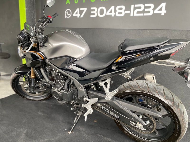 Honda CB 500F