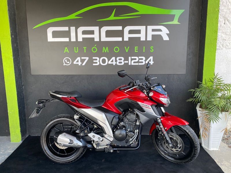 Yamaha Fazer 250