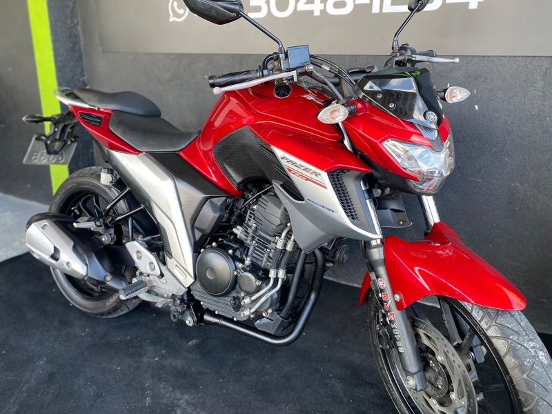 Yamaha Fazer 250