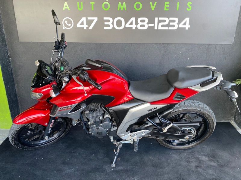 Yamaha Fazer 250