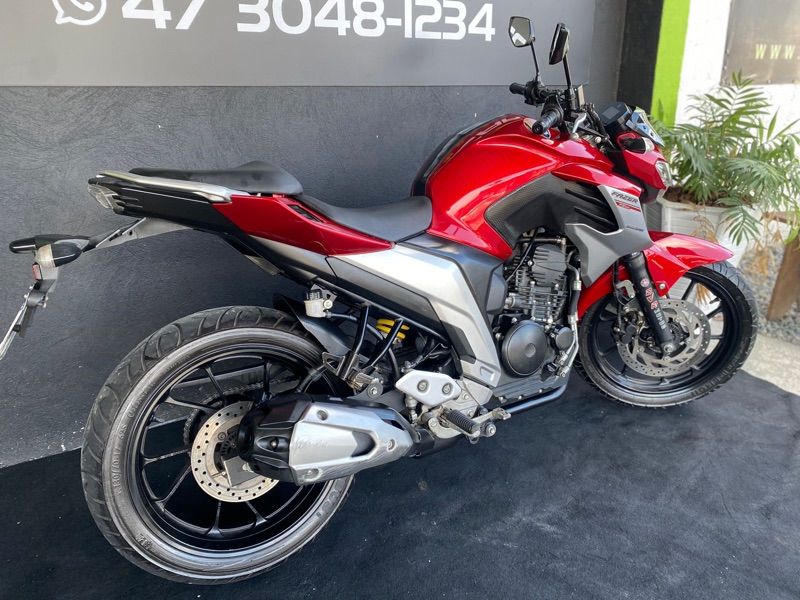 Yamaha Fazer 250