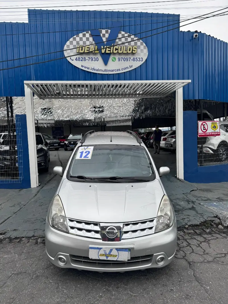 Nissan Grand Livina SL 1.8 16V (flex) (aut)
