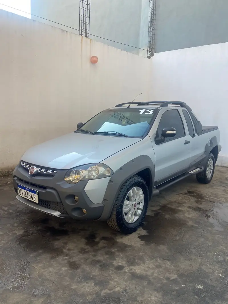 Fiat Strada Adventure 1.8 16V (Flex) (Cabine Estendida)