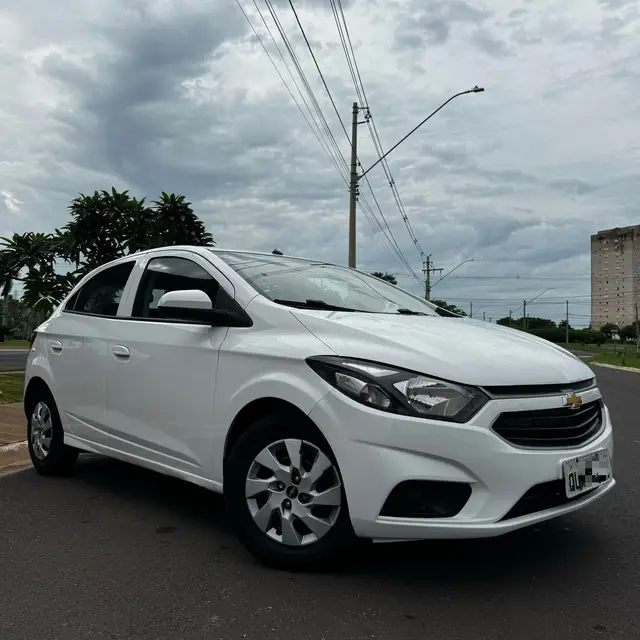 Carro Chevrolet Onix 2019 1.0 LT SPE/4